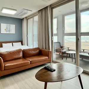 Landmark Stay In Songdo